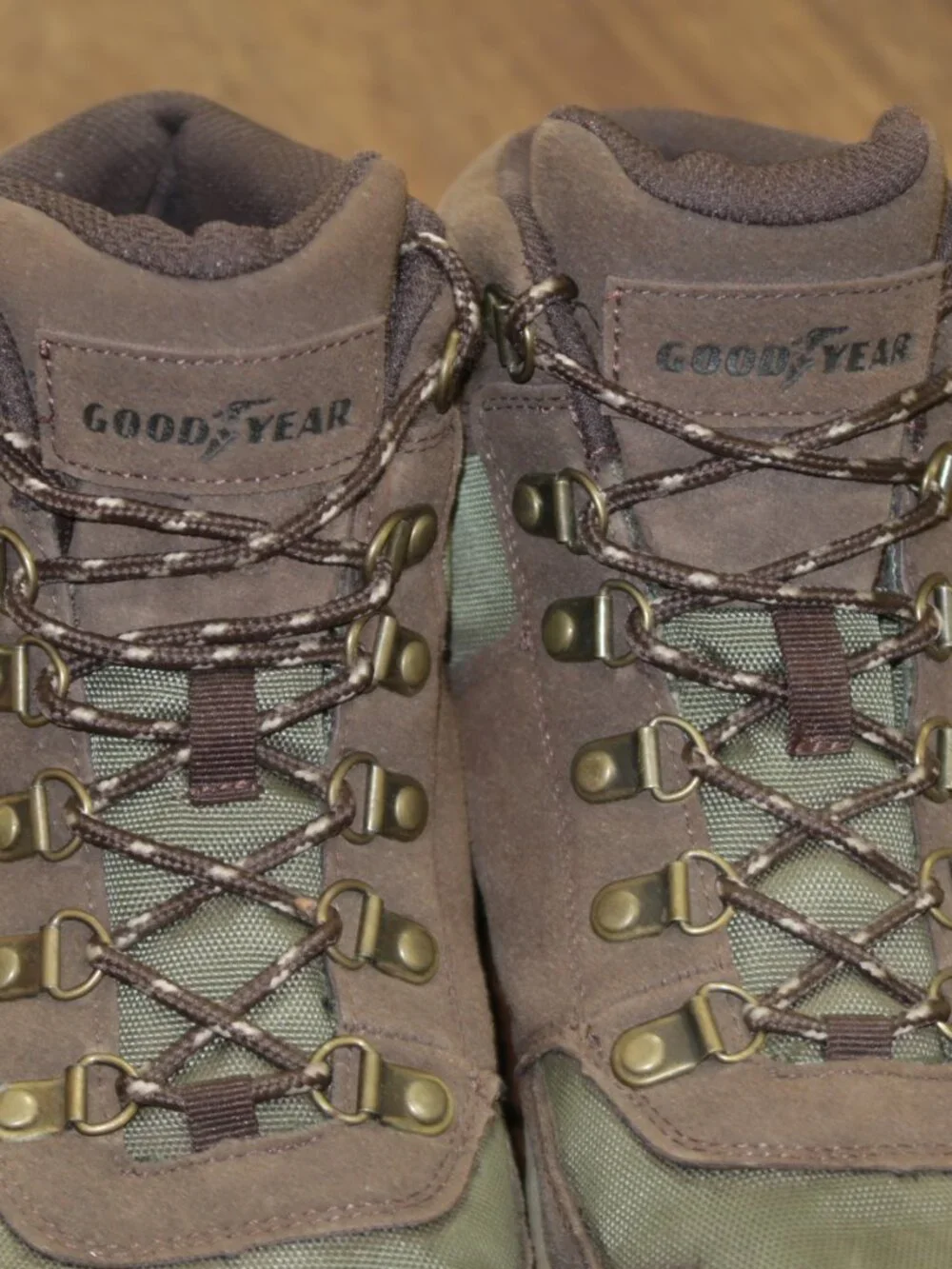 Goodyear everest boots